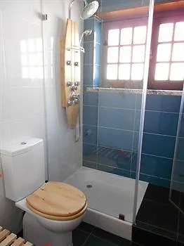 Πανσιόν Surfmoments House & School Baleal